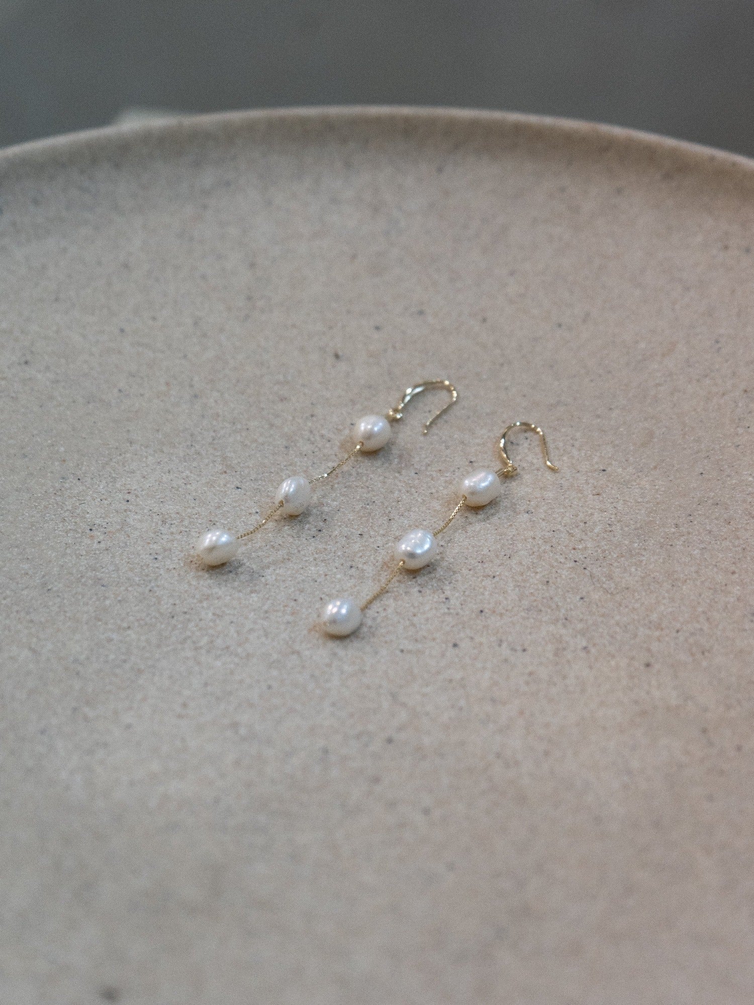 Kaia Pearl Earrings